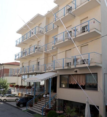 Hotel Jasmine Beach Rimini Exterior photo